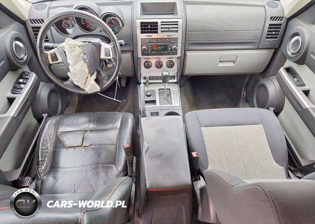 2010 Dodge Nitro Sxt VIN:1D4PU5GK4AW113684 - 8