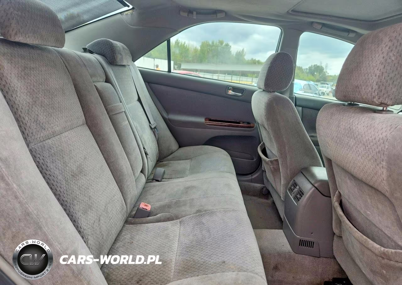 2004 Toyota Camry Xle VIN:4T1BE32K64U375833 - 10