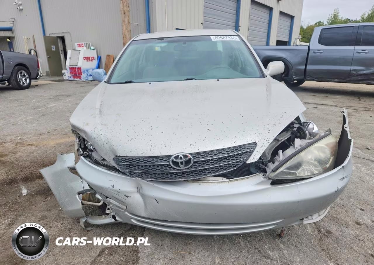 2004 Toyota Camry Xle VIN:4T1BE32K64U375833 - 5