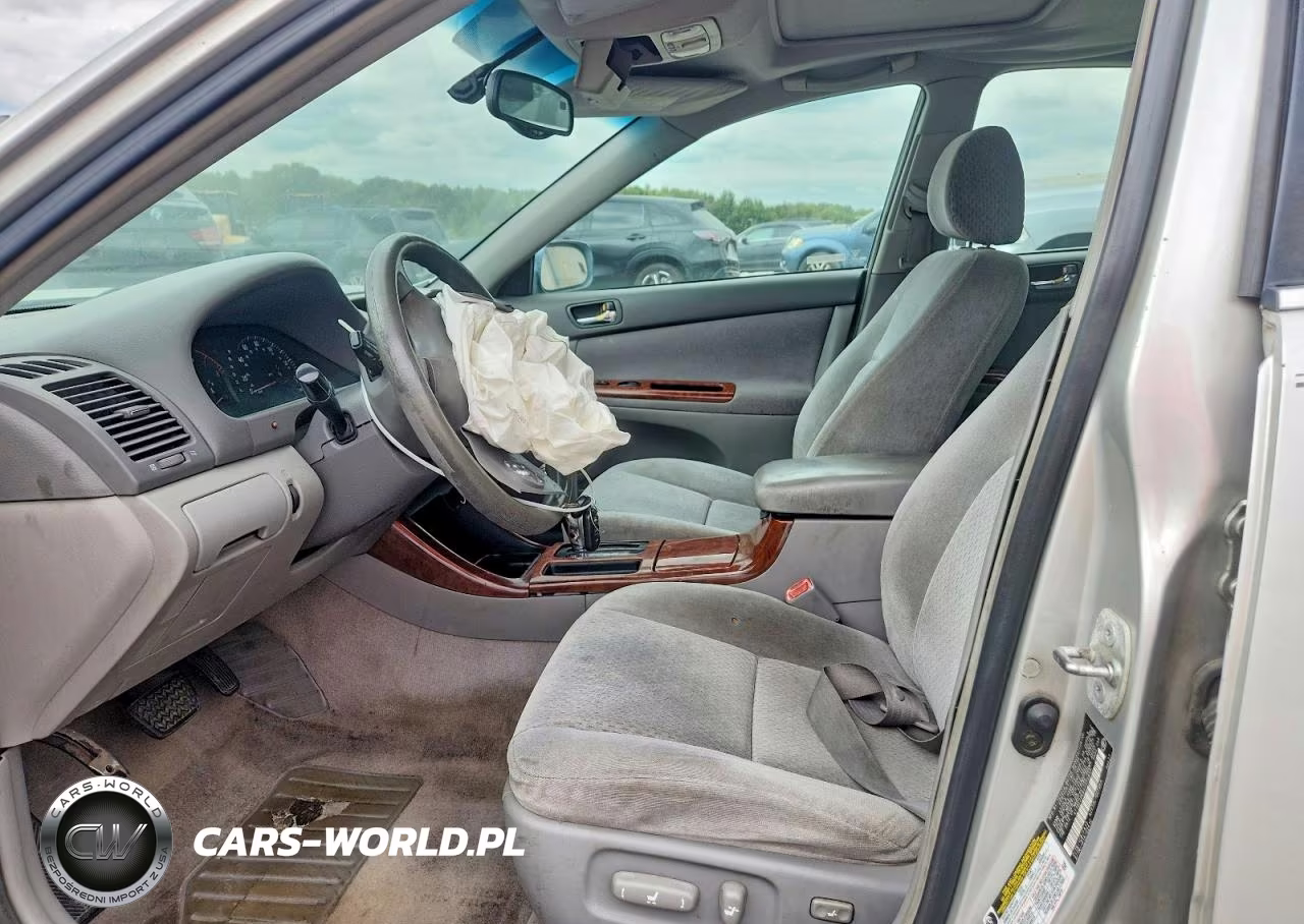 2004 Toyota Camry Xle VIN:4T1BE32K64U375833 - 7
