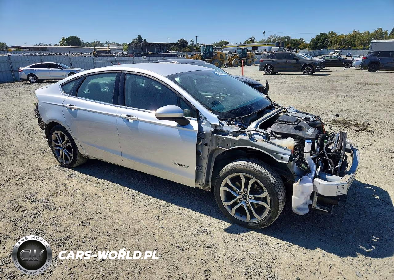 2017 Ford Fusion Se Hybrid VIN:3FA6P0LU0HR324281 - 4