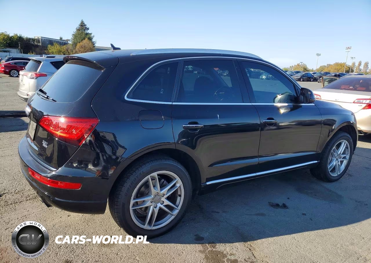 2016 Audi Q5 Premium Plus VIN:WA1L2AFP3GA071483 - 3