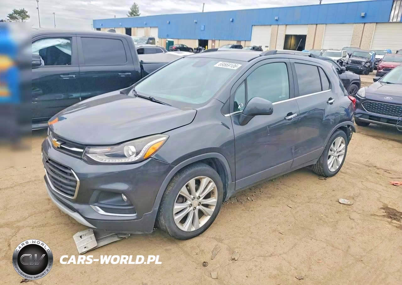 2017 Chevrolet Trax Premier VIN:3GNCJMSB9HL199376 - 1
