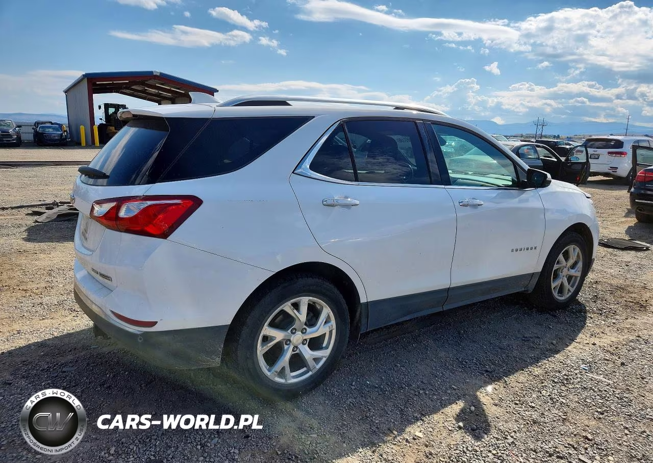 2018 Chevrolet Equinox Premier VIN:3GNAXVEV1JS538161 - 3