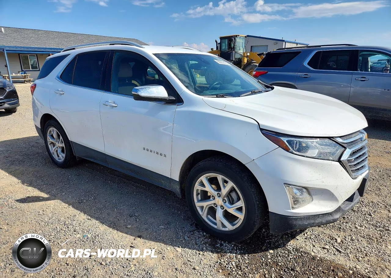 2018 Chevrolet Equinox Premier VIN:3GNAXVEV1JS538161 - 4