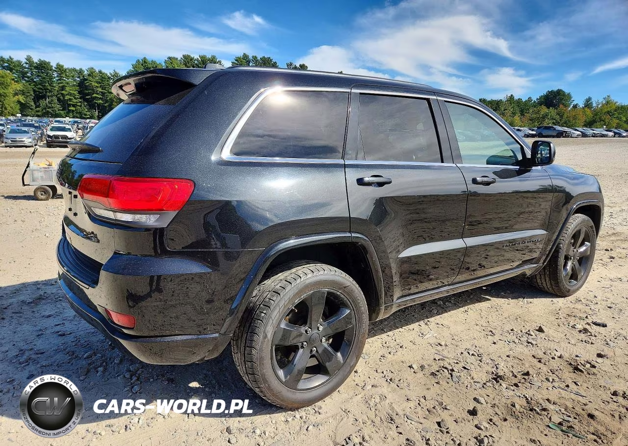 2014 Jeep Grand Cherokee Laredo VIN:1C4RJFAG2EC534108 - 3