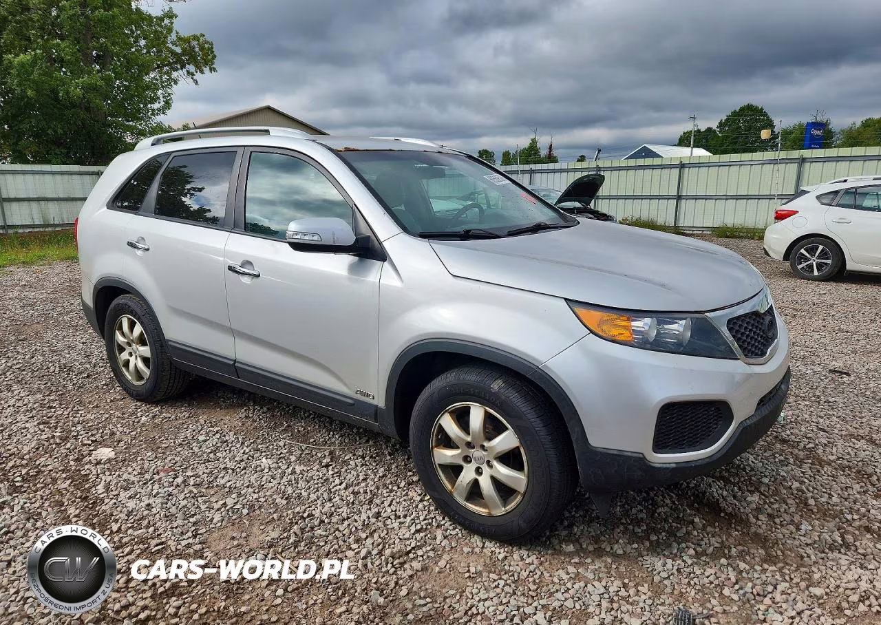 2012 Kia Sorento Lx VIN:5XYKTDA22CG280509 - 4