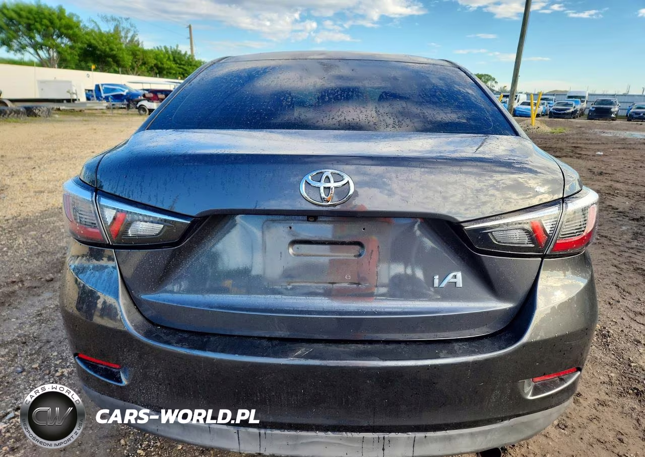 2017 Toyota Yaris Ia Base VIN:3MYDLBYV1HY152859 - 6