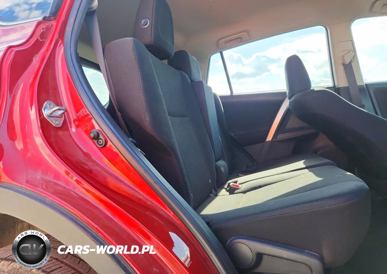 2015 Toyota Rav4 Le VIN:JTMZFREV6FJ031075 - 11