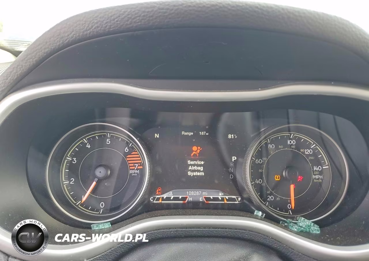 2016 Jeep Cherokee Limited VIN:1C4PJLDB0GW158273 - 9