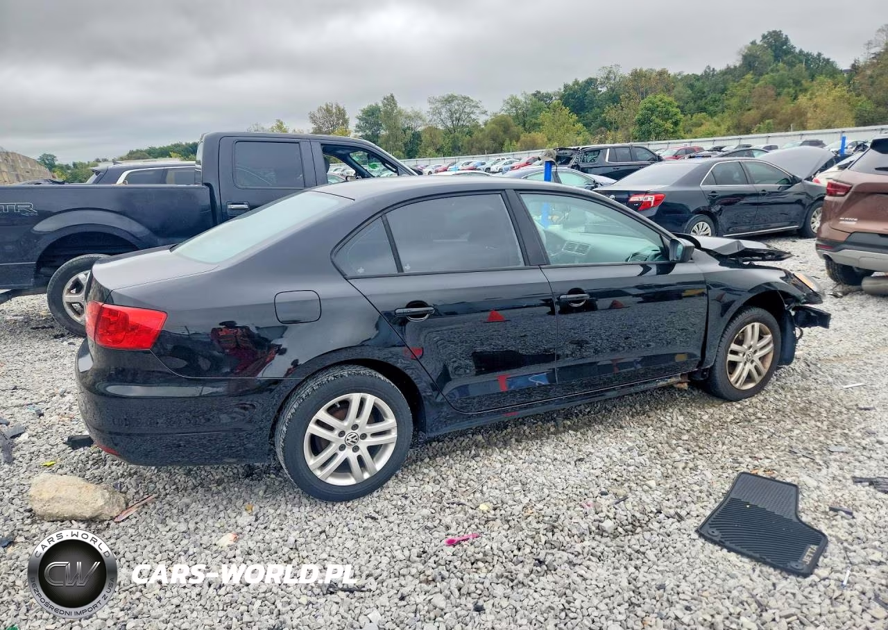2011 Volkswagen Jetta Base VIN:3VW2K7AJXBM338828 - 3