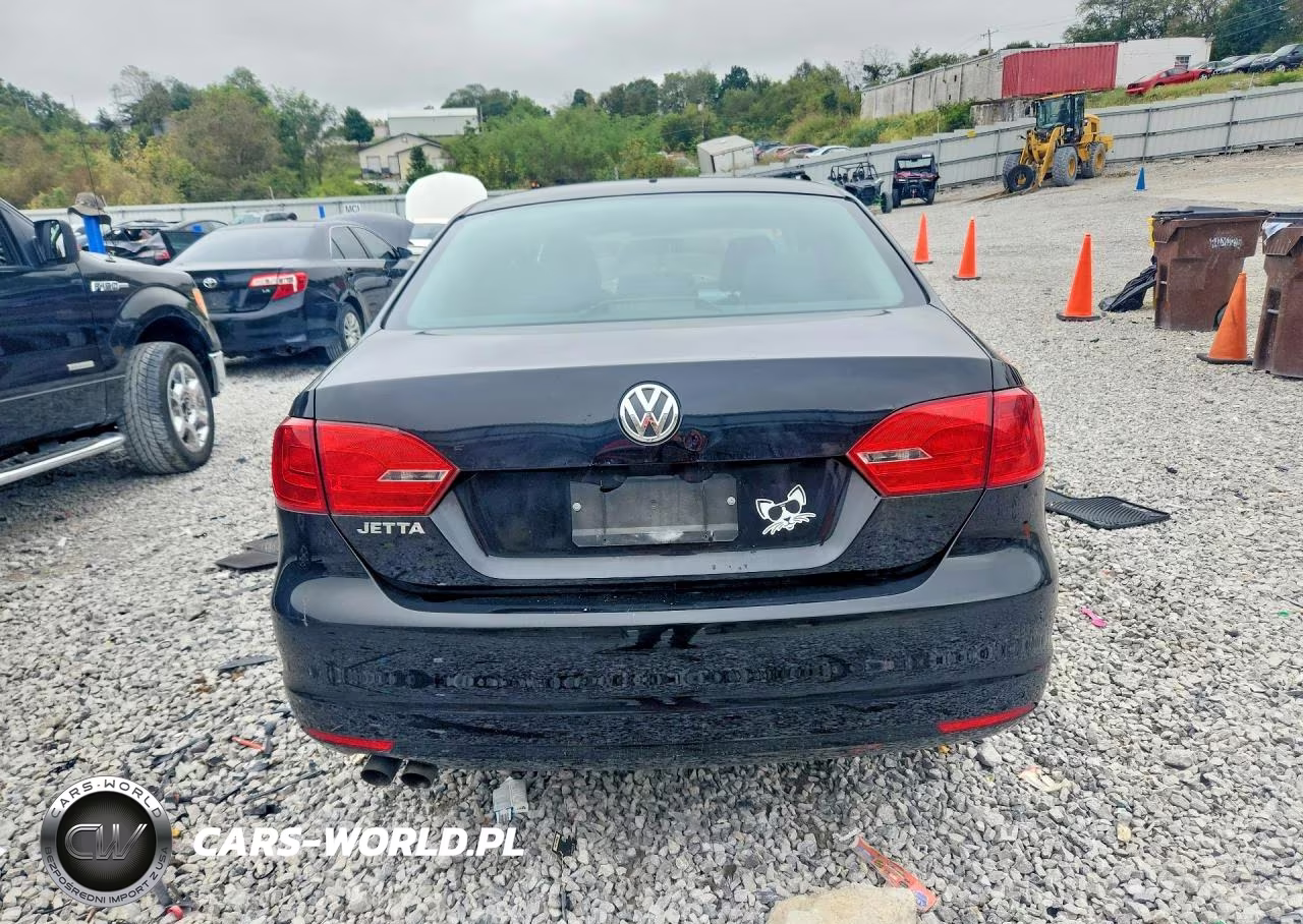 2011 Volkswagen Jetta Base VIN:3VW2K7AJXBM338828 - 6
