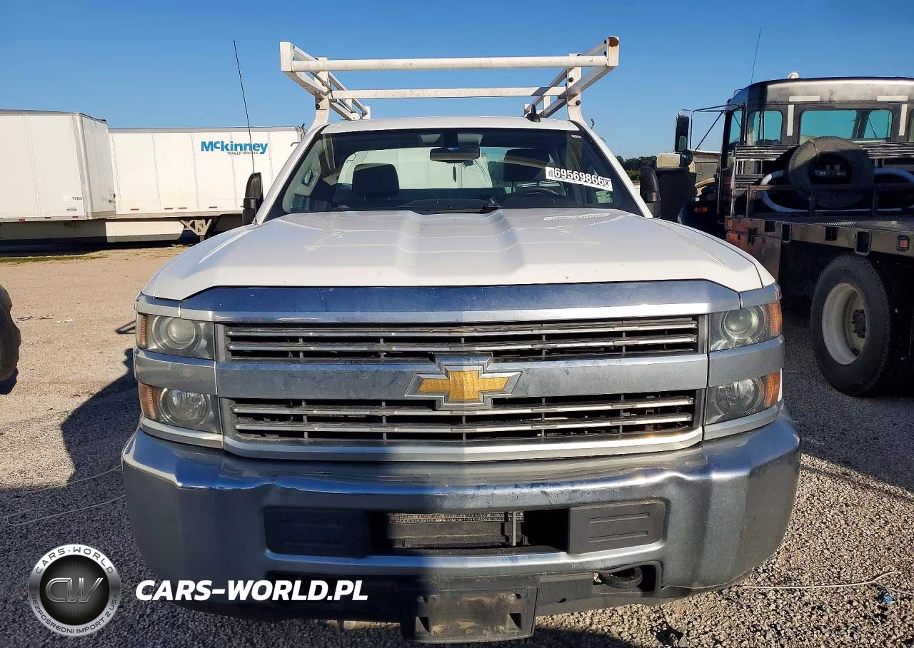 2017 Chevrolet Silverado C2500 Heavy Duty VIN:1GB0CUEG3HZ215808 - 5