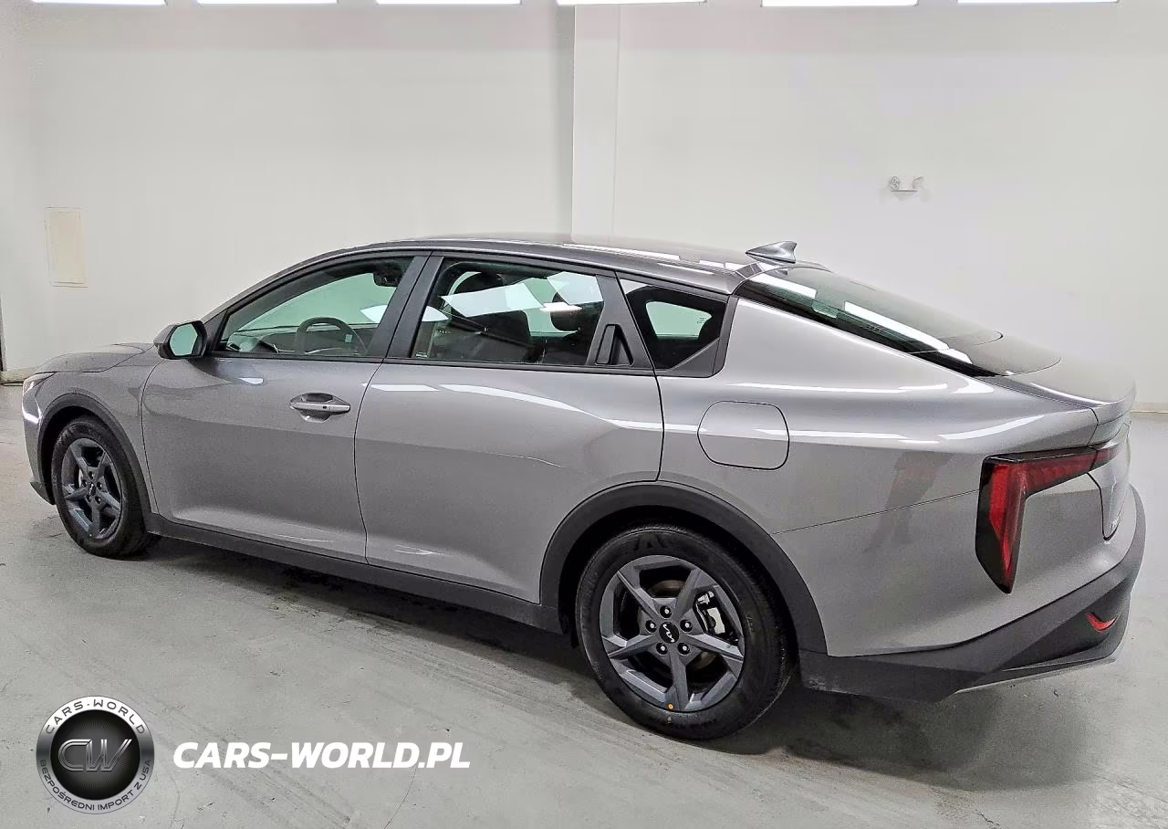2026 Kia K4 Lxs VIN:3KPFT4DE6TE326802 - 2