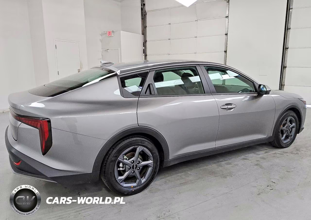 2026 Kia K4 Lxs VIN:3KPFT4DE6TE326802 - 3