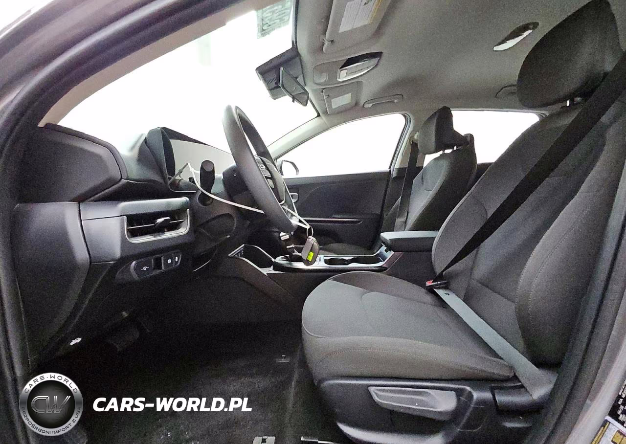 2026 Kia K4 Lxs VIN:3KPFT4DE6TE326802 - 7