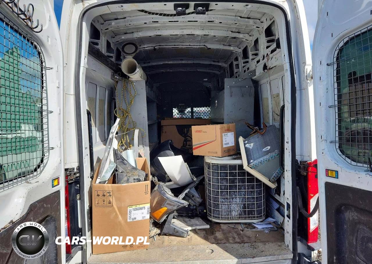 2019 Ford Transit T-250 VIN:1FTYR3XM0KKA90096 - 10