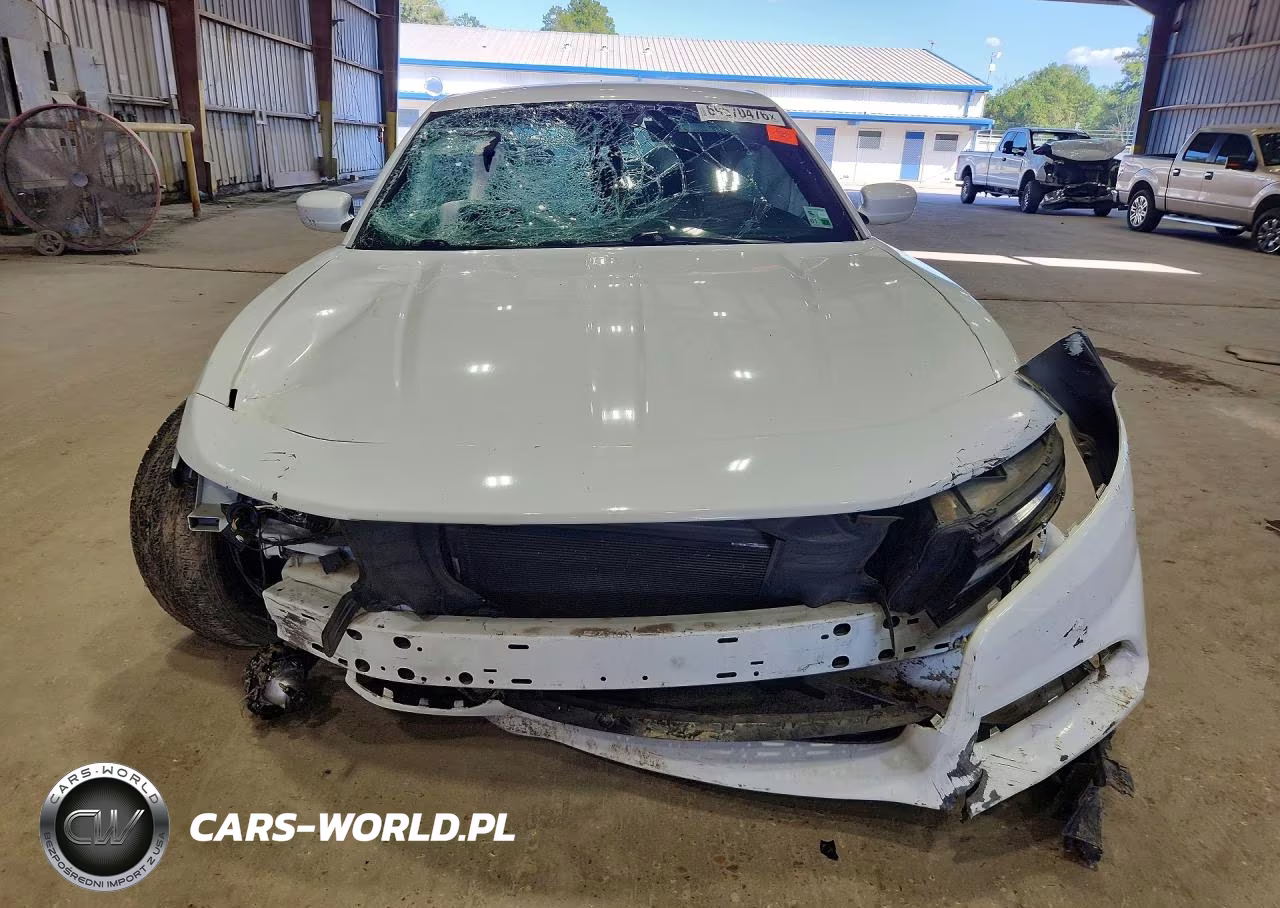 2018 Dodge Charger Sxt Plus VIN:2C3CDXHG4JH169418 - 5