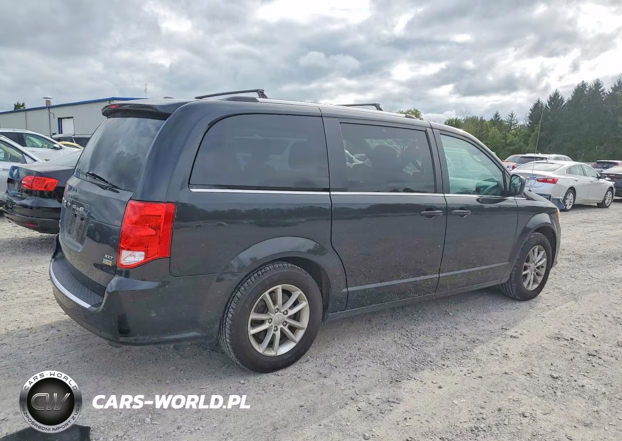 2019 Dodge Grand Caravan Sxt VIN:2C4RDGCG4KR765881 - 3