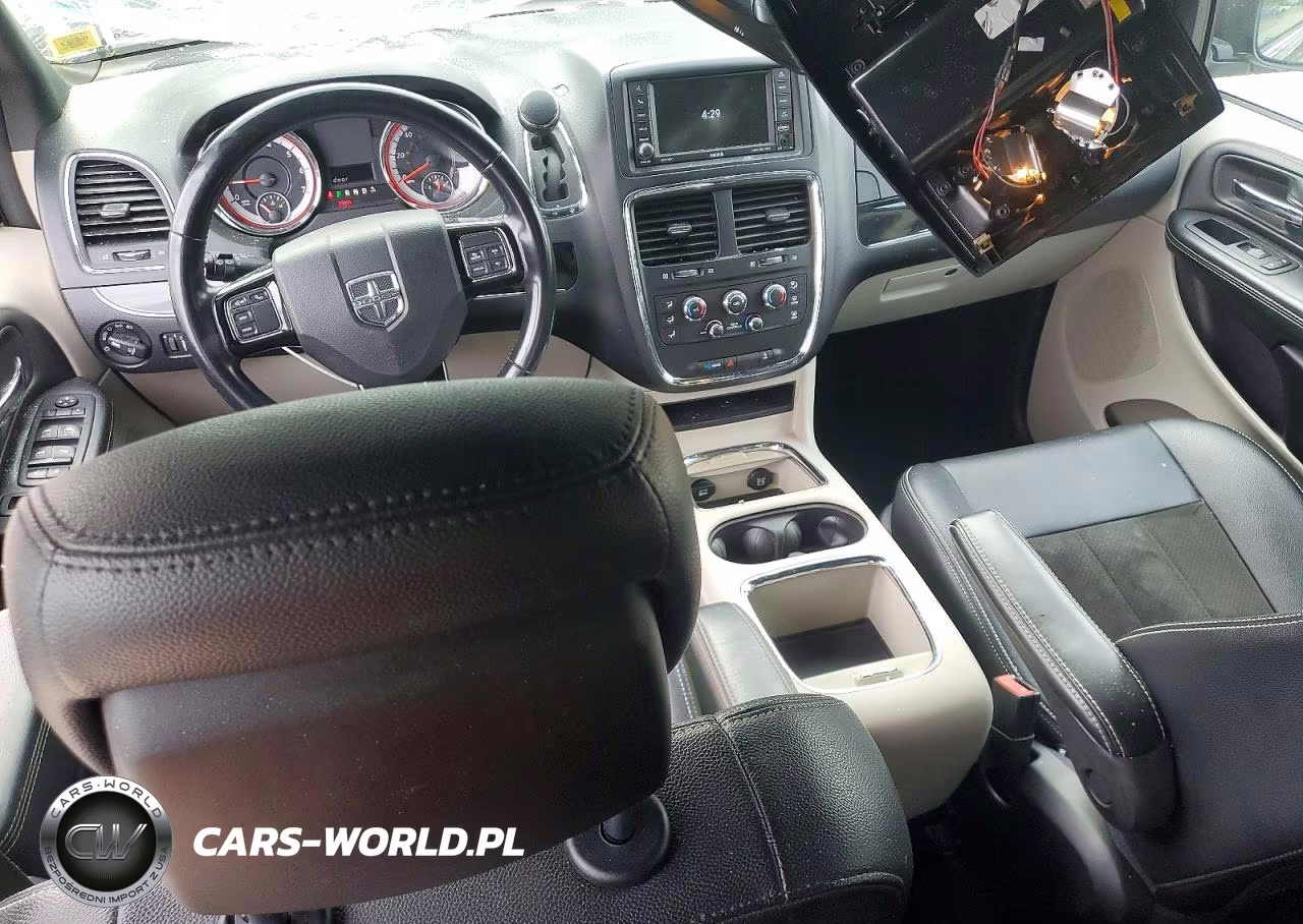 2019 Dodge Grand Caravan Sxt VIN:2C4RDGCG4KR765881 - 8