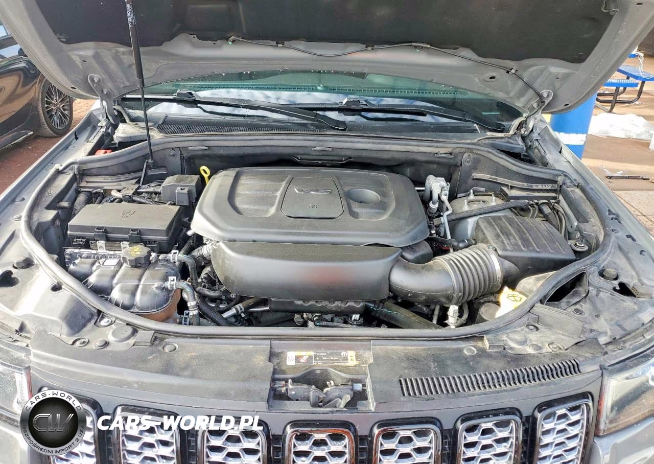 2021 Jeep Grand Cherokee Laredo VIN:1C4RJEAG5MC624720 - 12