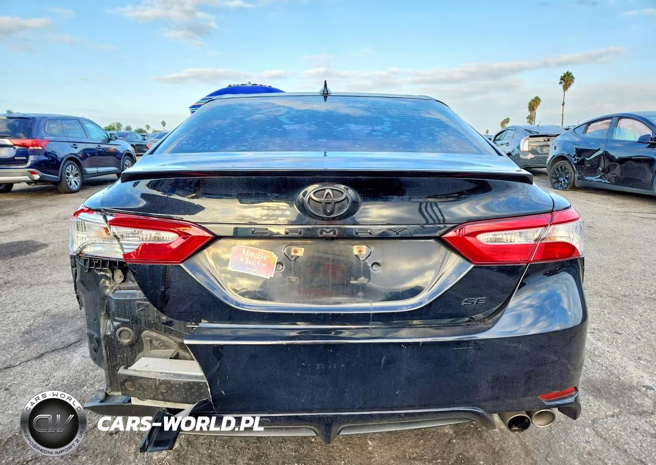 2020 Toyota Camry Se Nightshade VIN:4T1G11AK5LU342697 - 6