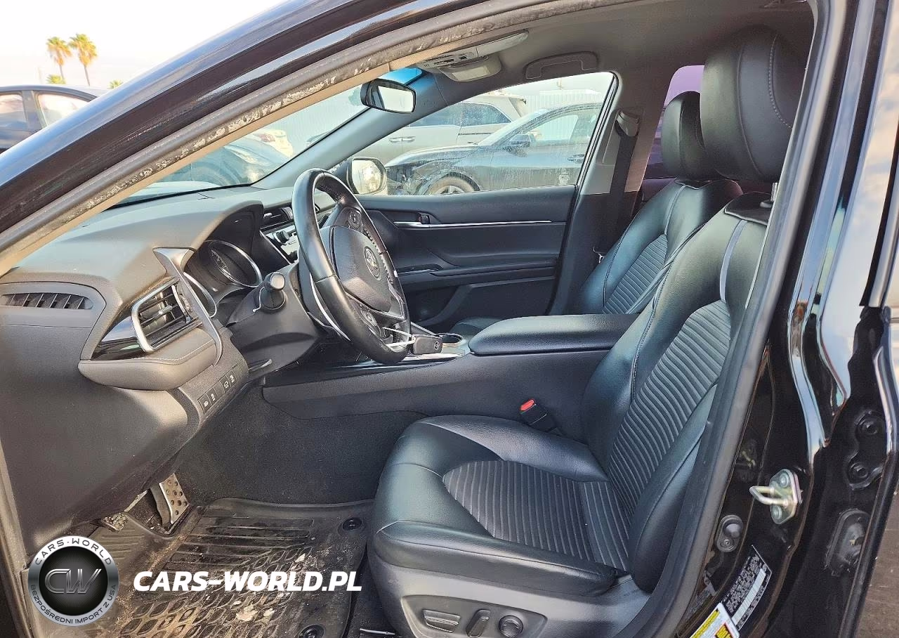 2020 Toyota Camry Se Nightshade VIN:4T1G11AK5LU342697 - 7