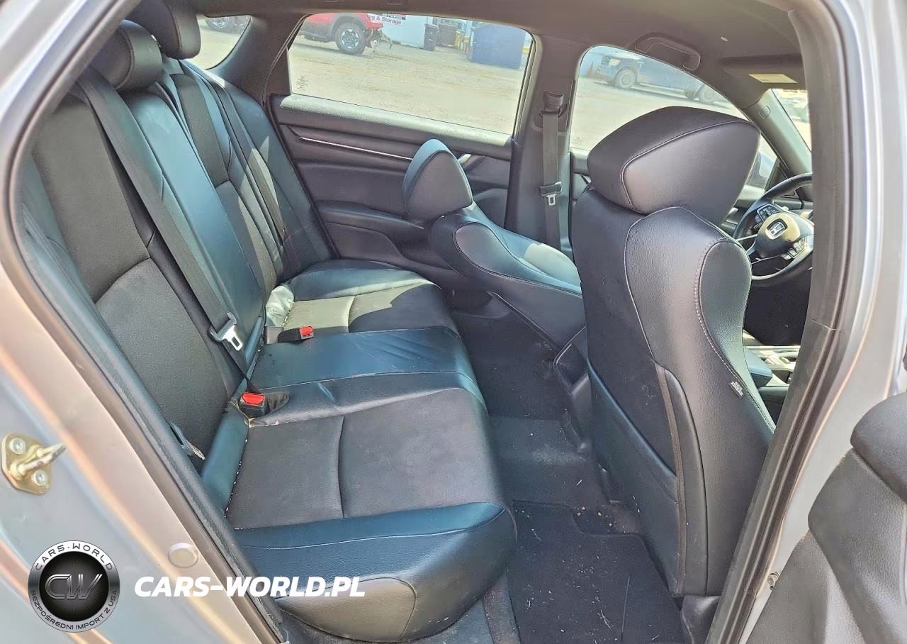 2018 Honda Accord Sport VIN:1HGCV1F38JA161523 - 10