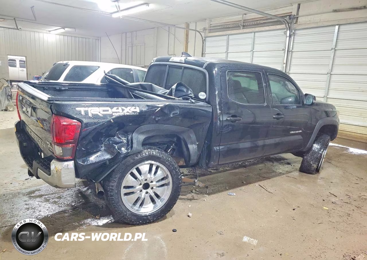 2016 Toyota Tacoma Trd Off-Road VIN:5TFCZ5AN9GX031291 - 3