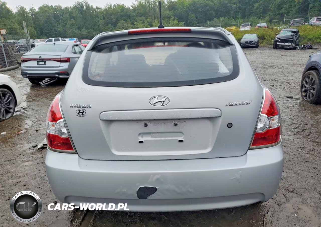 2009 Hyundai Accent Gs VIN:KMHCM36C99U116500 - 6
