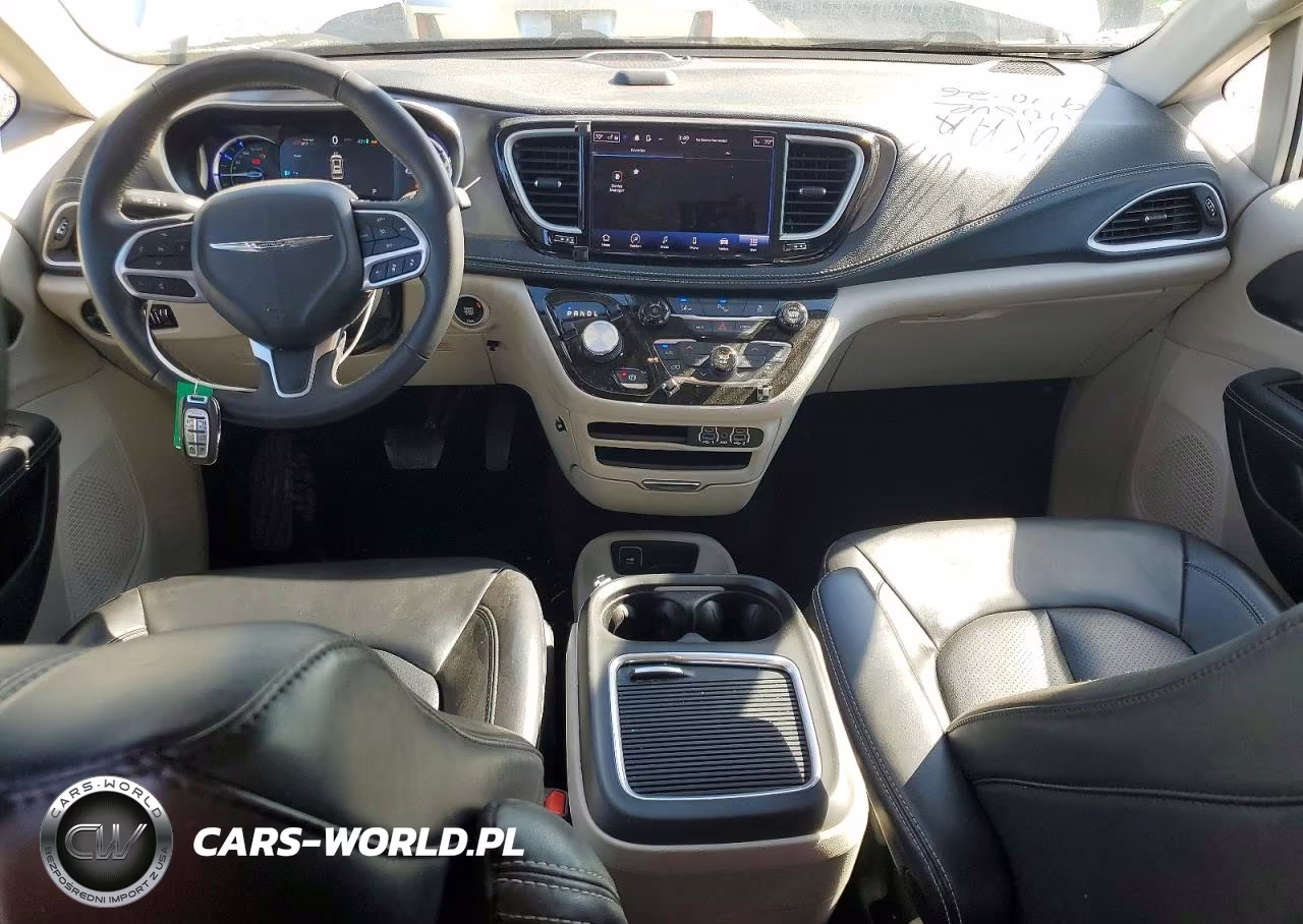 2023 Chrysler Pacifica Hybrid Touring L VIN:2C4RC1L7XPR558970 - 8