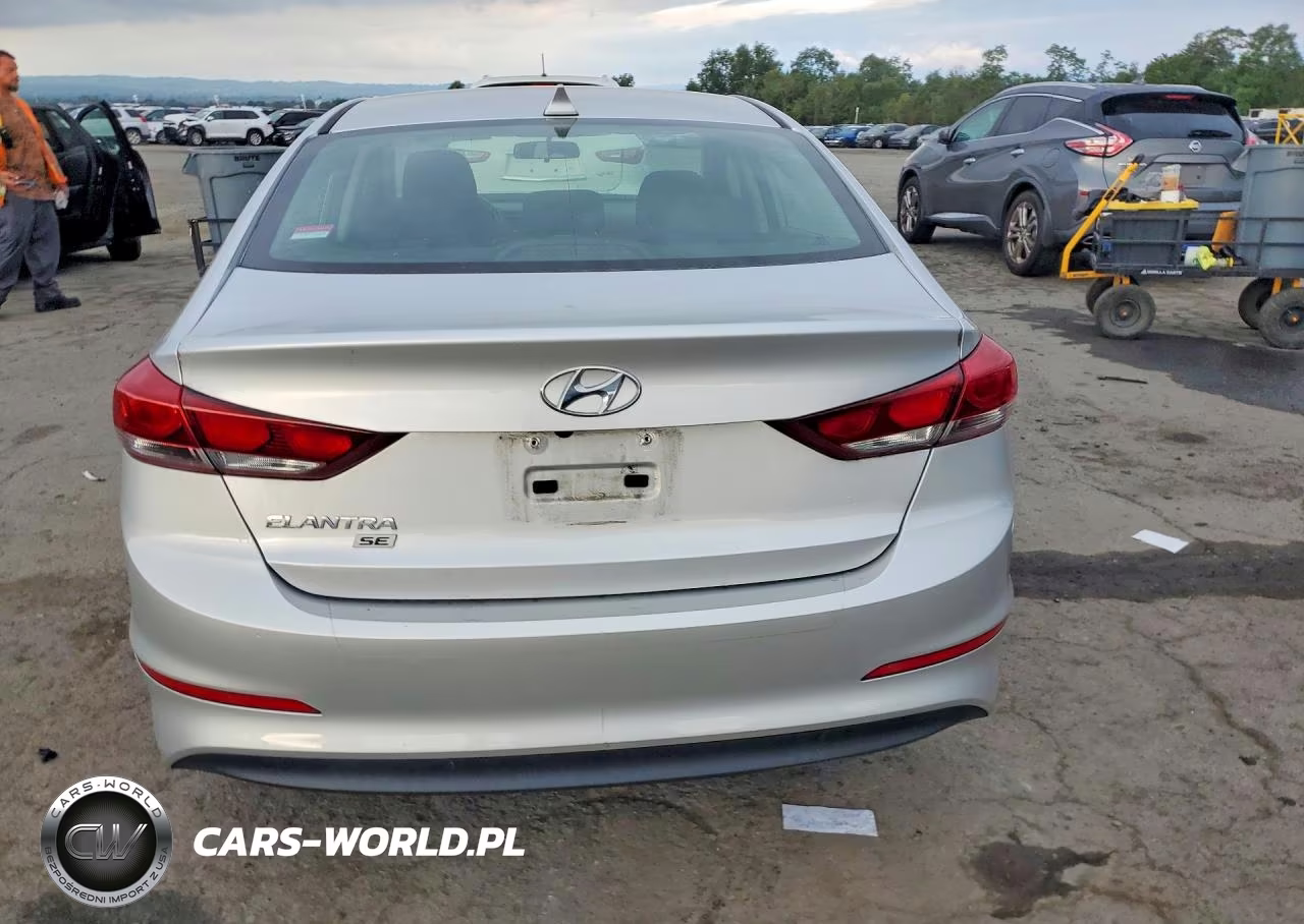 2018 Hyundai Elantra Se VIN:5NPD74LF6JH377960 - 6