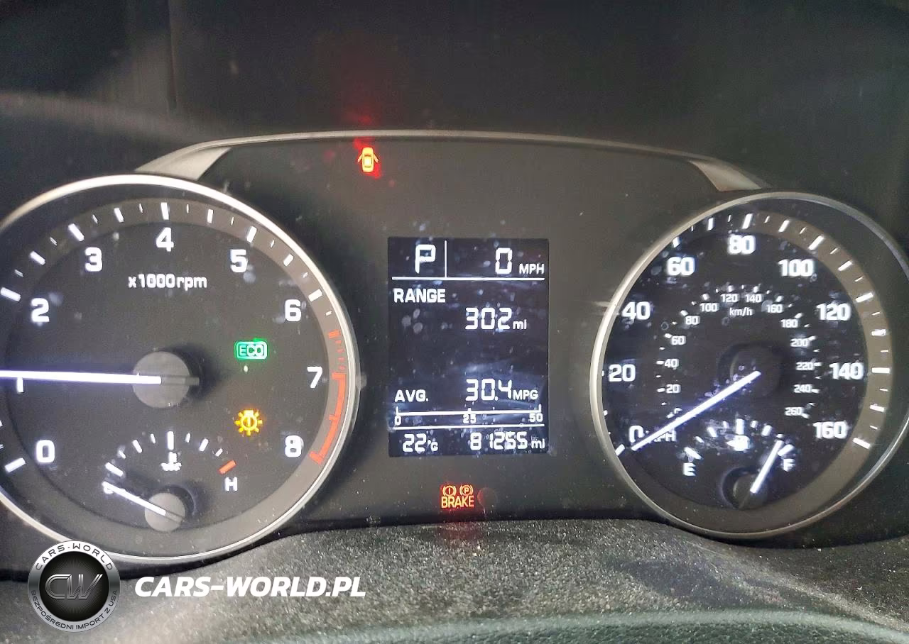 2018 Hyundai Elantra Se VIN:5NPD74LF6JH377960 - 9
