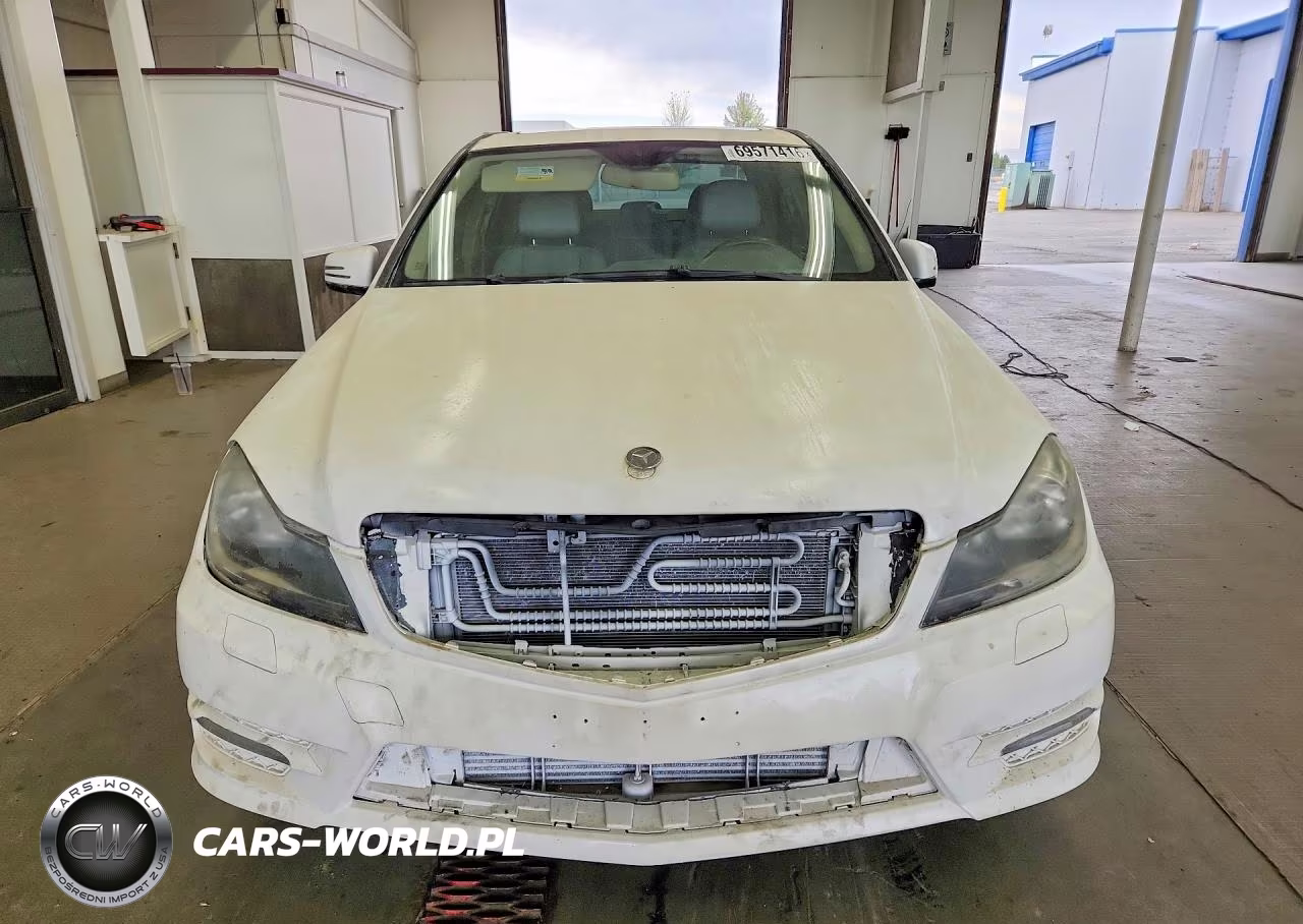 2013 Mercedes-Benz C 250 VIN:WDDGF4HB5DR253980 - 5