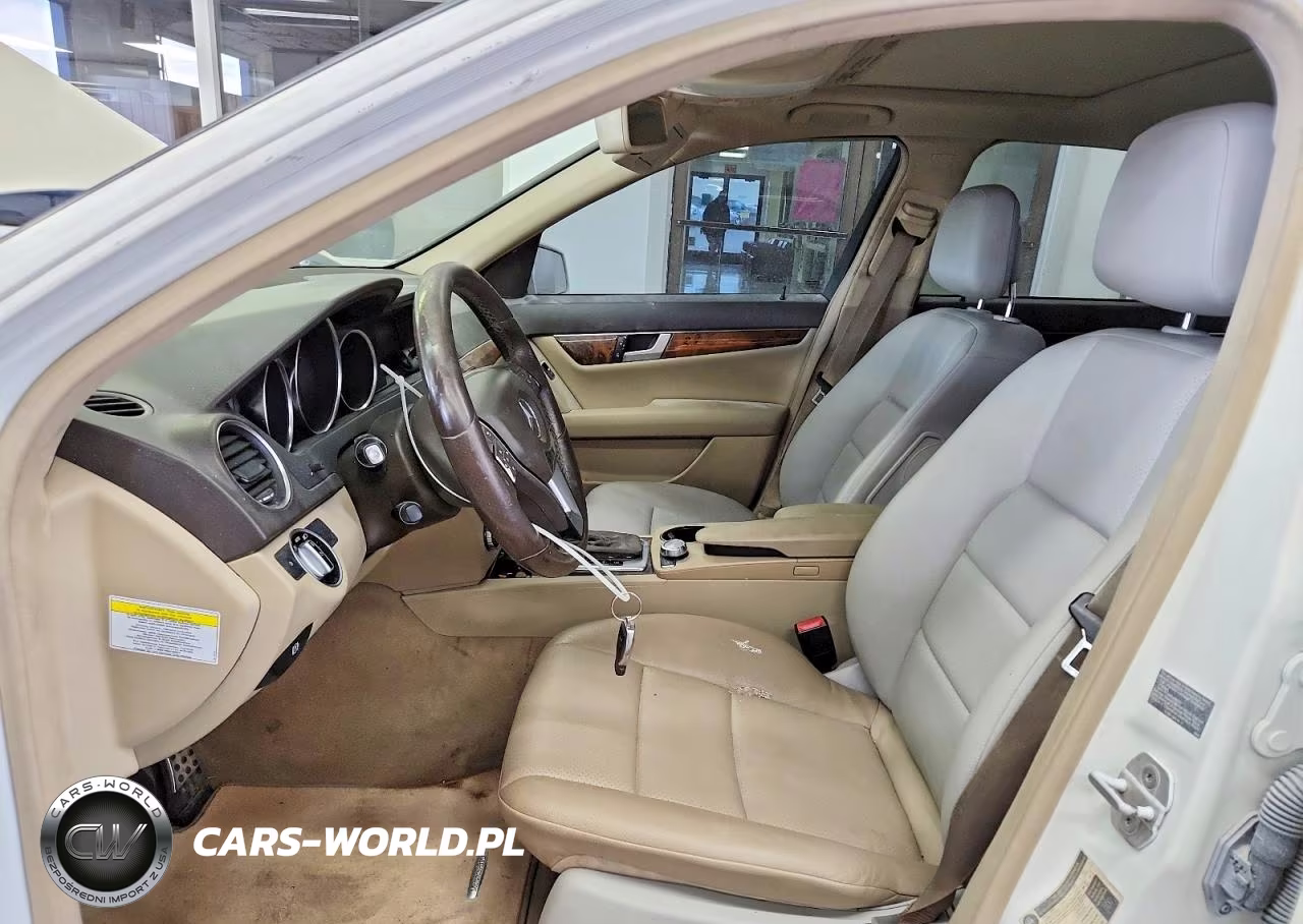 2013 Mercedes-Benz C 250 VIN:WDDGF4HB5DR253980 - 7