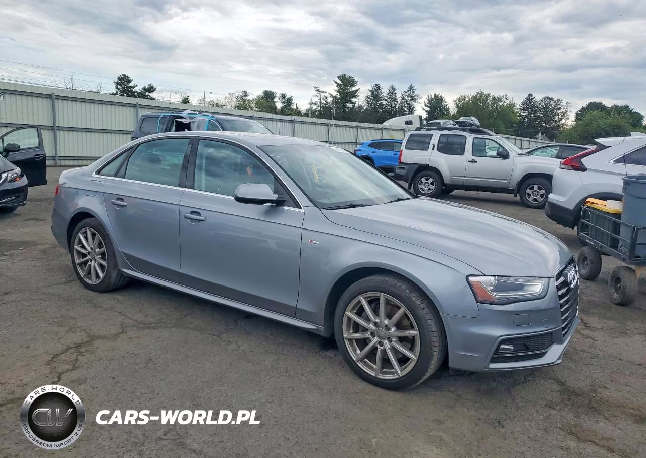2015 Audi A4 Premium VIN:WAUBFAFLXFN025382 - 4