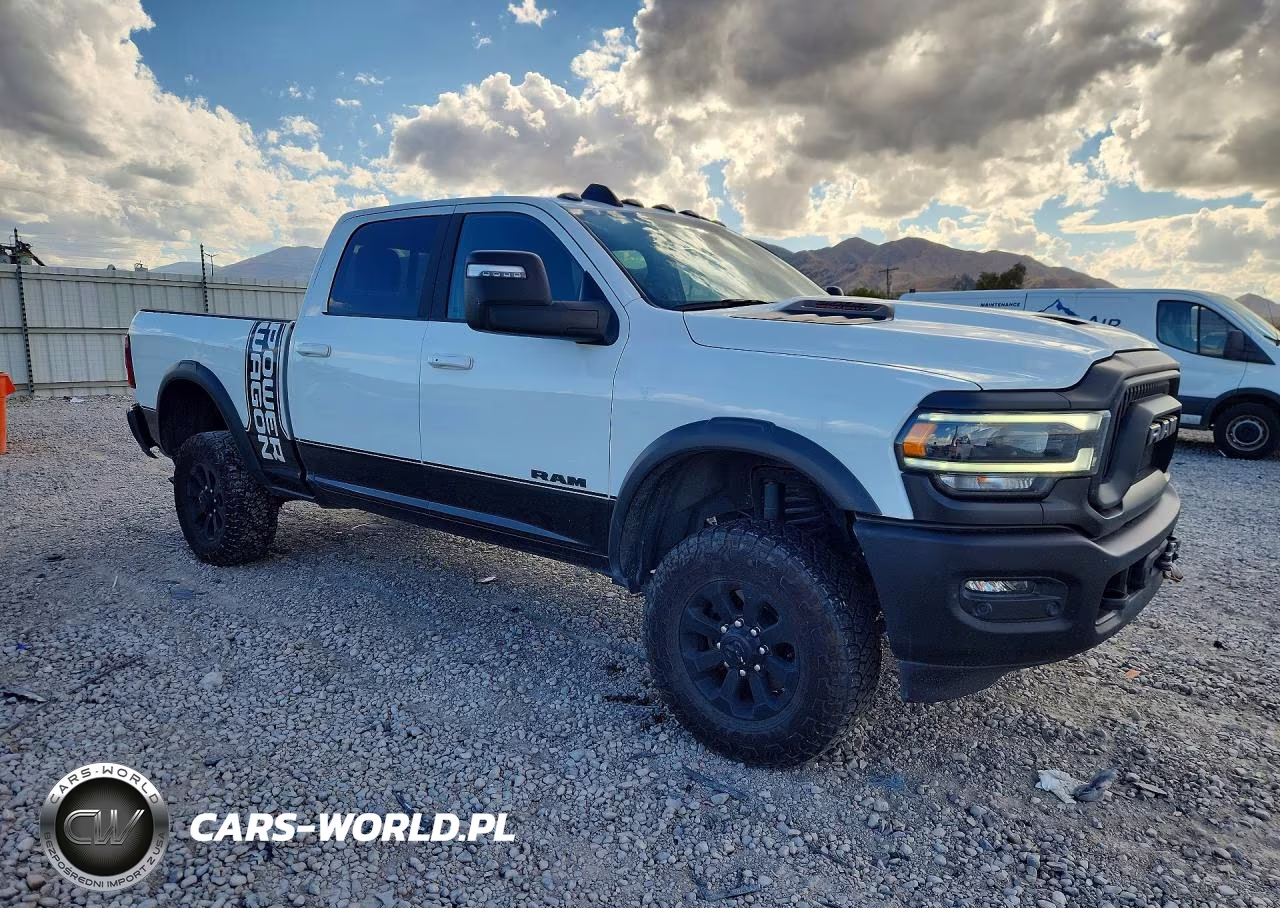 2024 Ram 2500 Powerwagon VIN:3C6TR5EJ7RG345463 - 4
