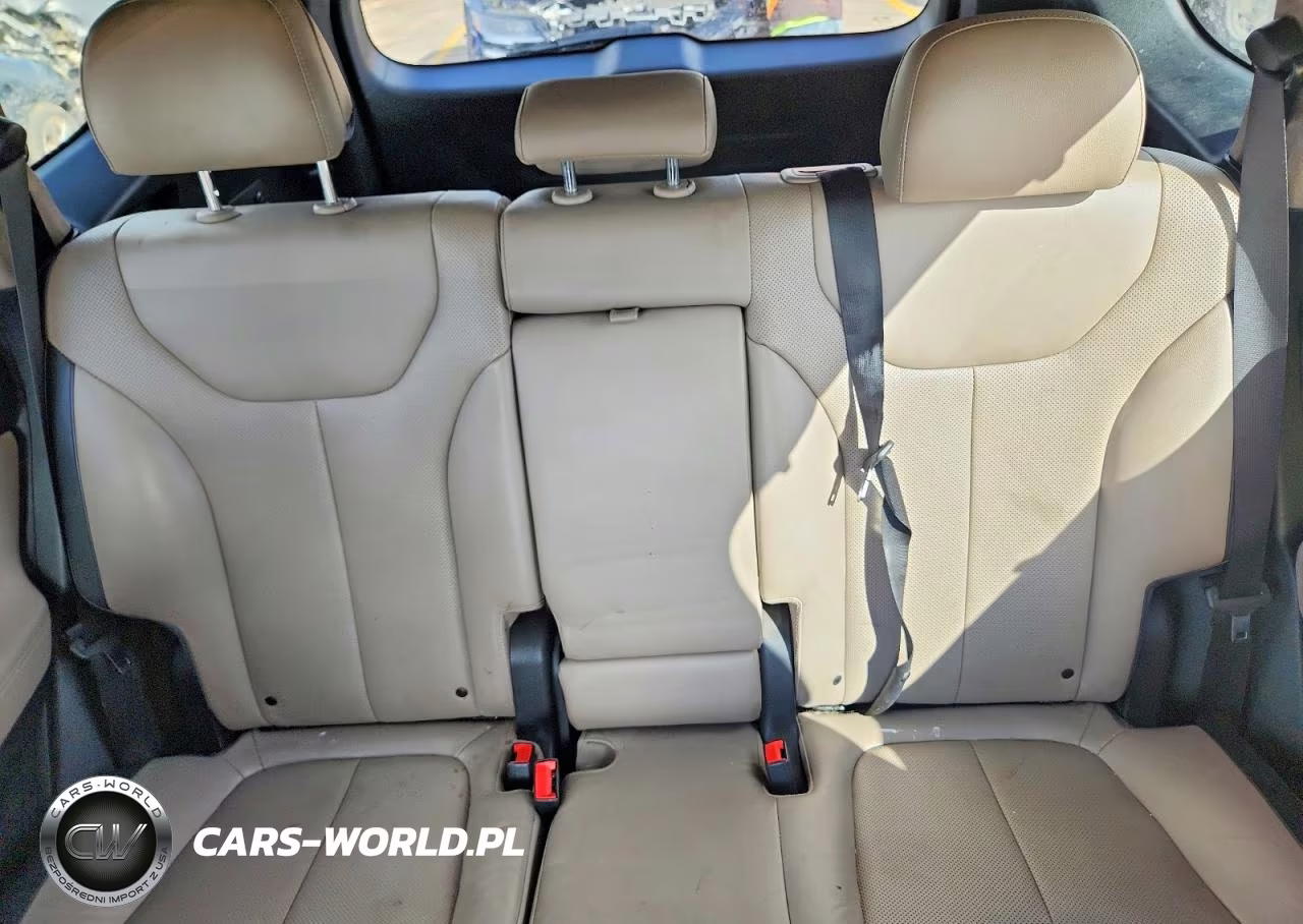 2019 Hyundai Santa Fe Ultimate 2.0T VIN:5NMS53AA8KH134812 - 10