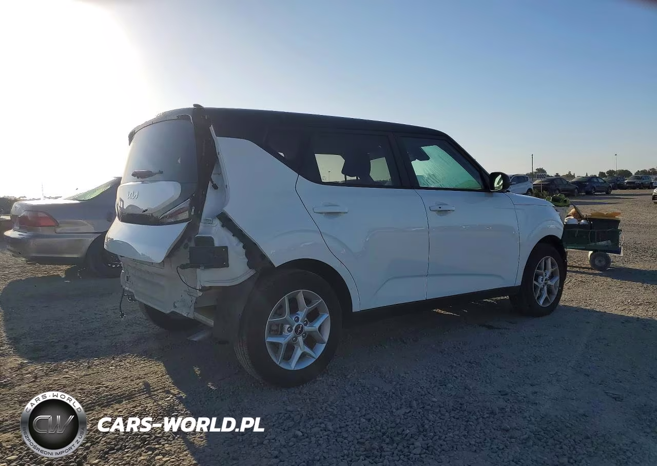 2025 Kia Soul S VIN:KNDJ23AU6S7266876 - 3