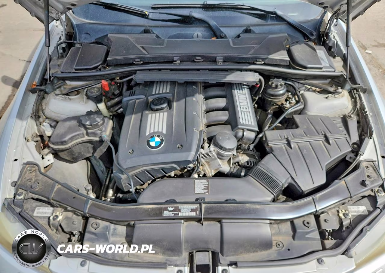 2011 BMW 328 Xi VIN:WBAPK7C56BF196693 - 11
