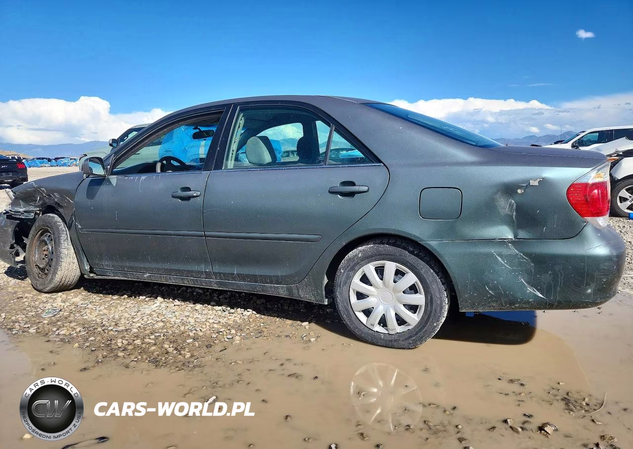 2006 Toyota Camry Le VIN:4T1BE32KX6U110951 - 2
