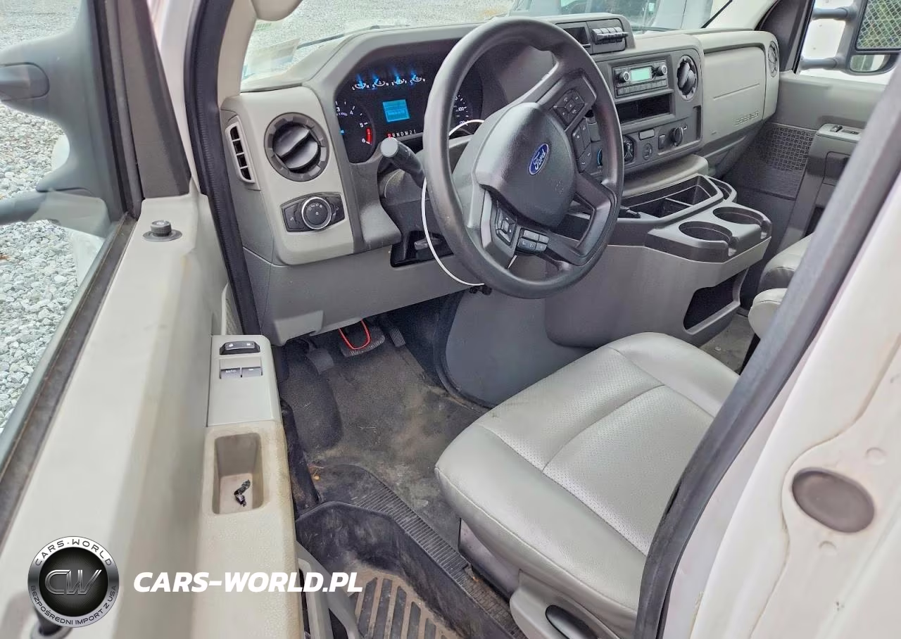 2023 Ford Econoline E350 Super Duty Cutaway Van VIN:1FDWE3FK6PDD09931 - 8