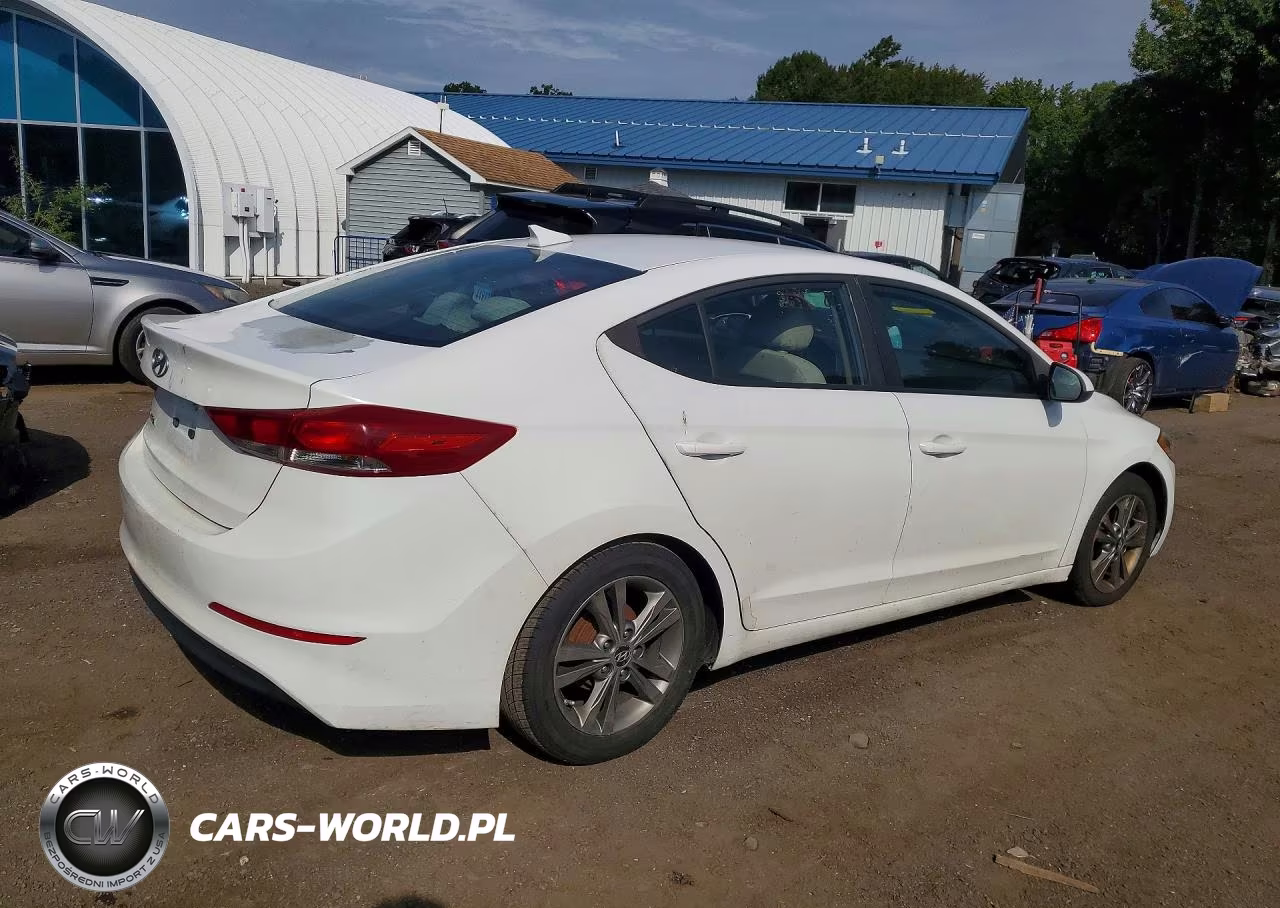 2017 Hyundai Elantra Se VIN:5NPD84LF9HH159504 - 3