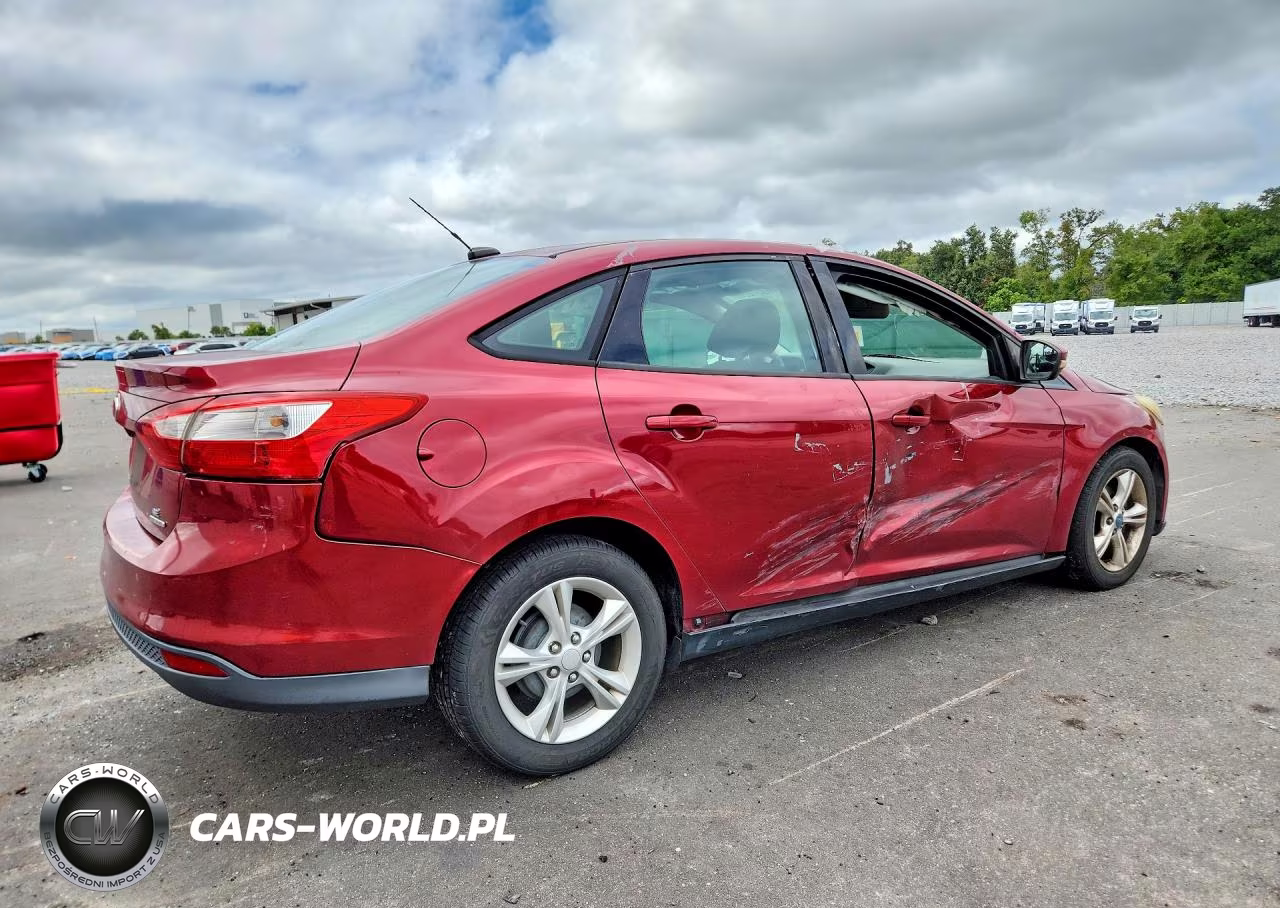 2013 Ford Focus Se VIN:1FADP3F25DL237455 - 3