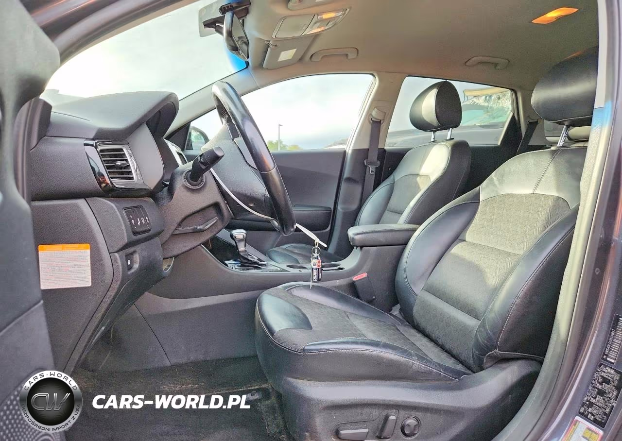 2018 Kia Niro Ex VIN:KNDCC3LC0J5149637 - 7