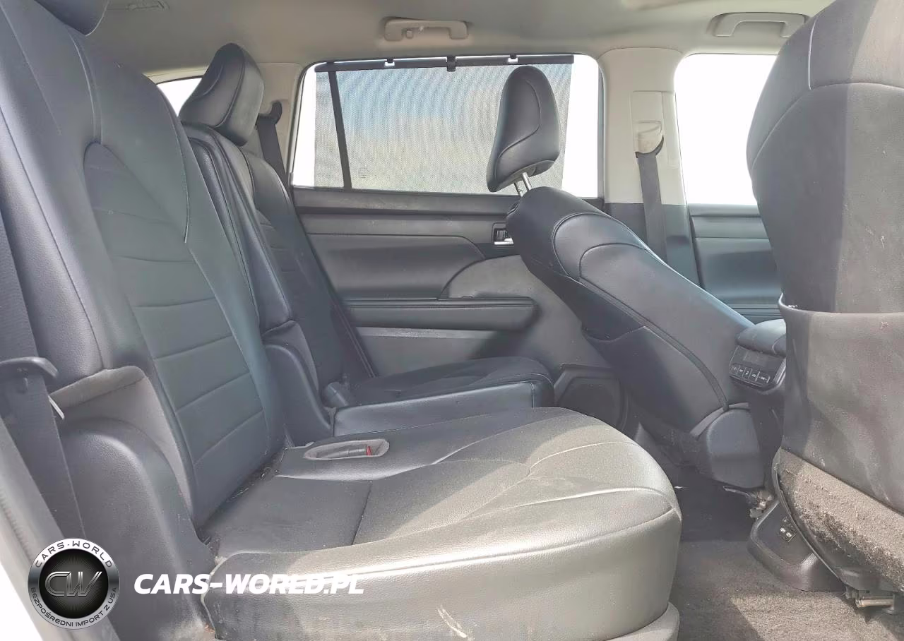 2021 Toyota Highlander Xle VIN:5TDGZRBH7MS105469 - 11