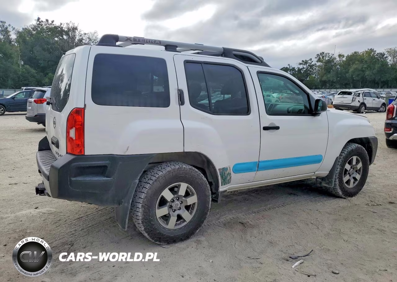 2011 Nissan Xterra X VIN:5N1AN0NW6BC520347 - 3