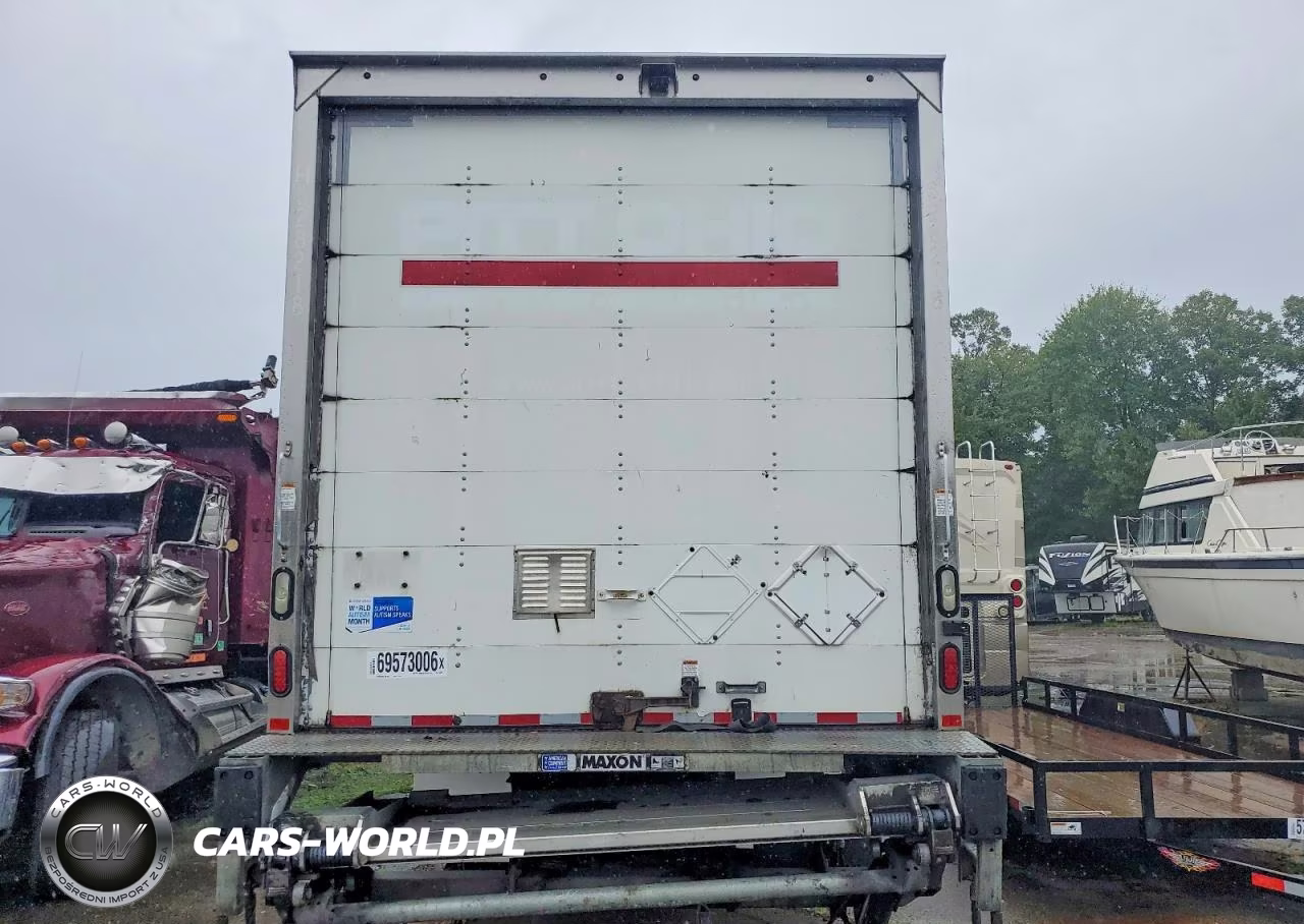 2019 Freightliner Business Class M2 Box Truck VIN:1FVACXFCXKHKH5157 - 11