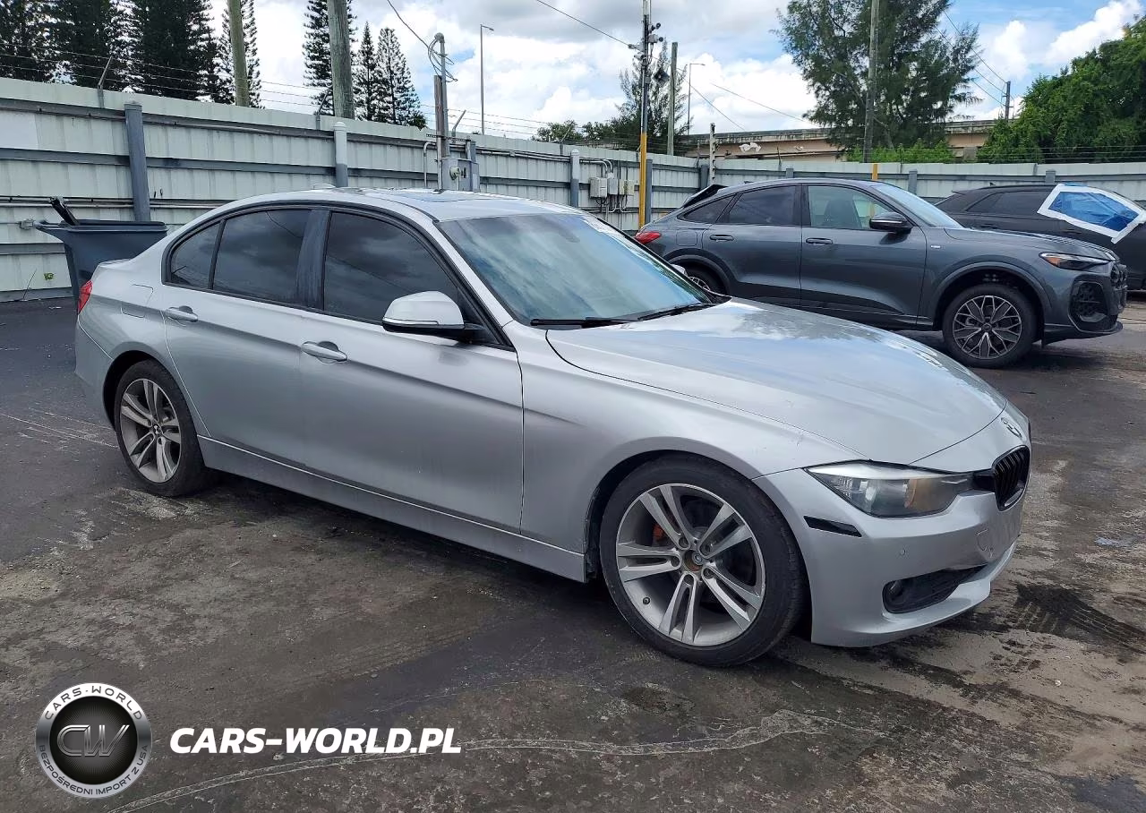 2016 BMW 320 Xi VIN:WBA8E5G51GNT94668 - 4
