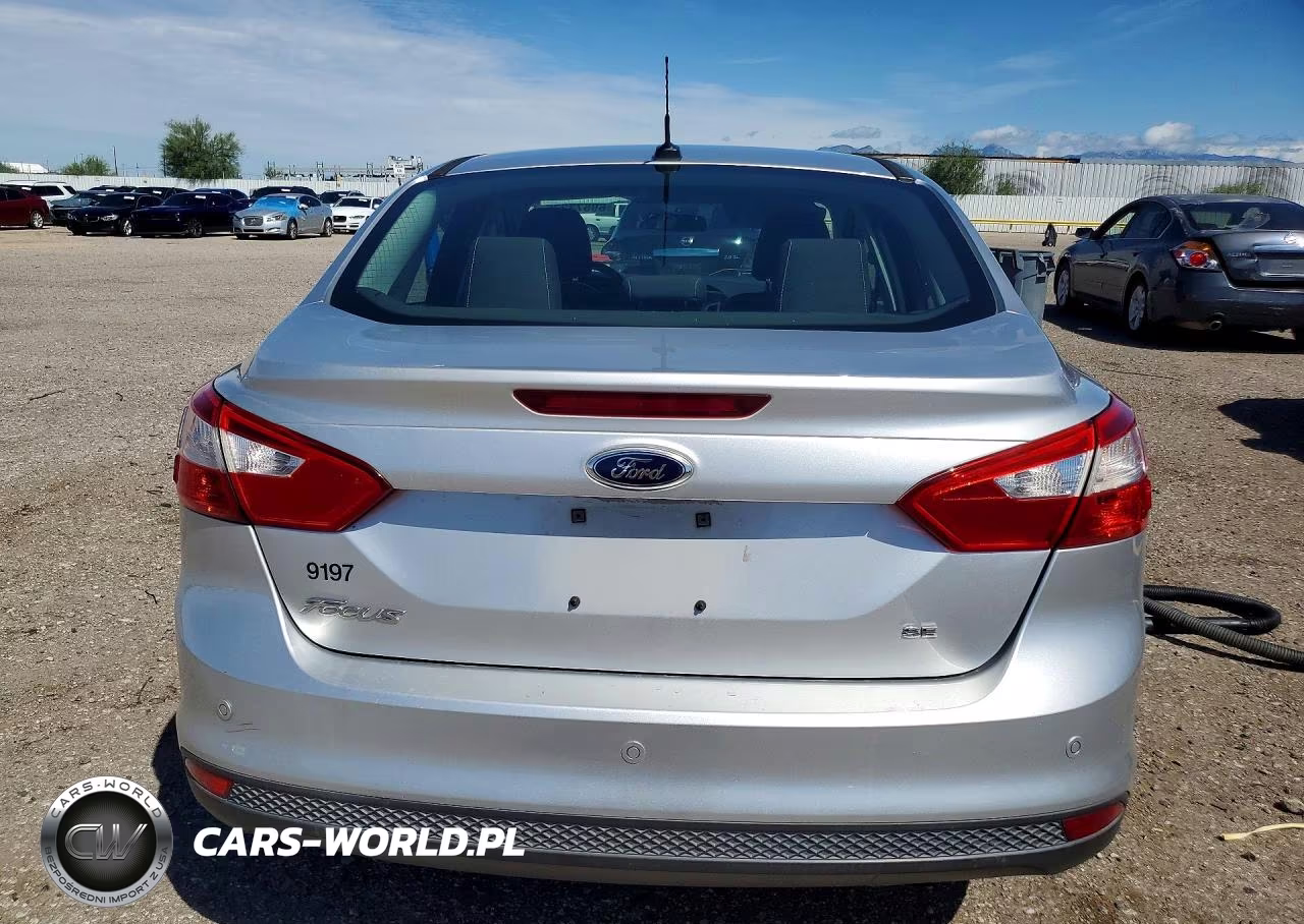 2014 Ford Focus Se VIN:1FADP3F24EL272487 - 6
